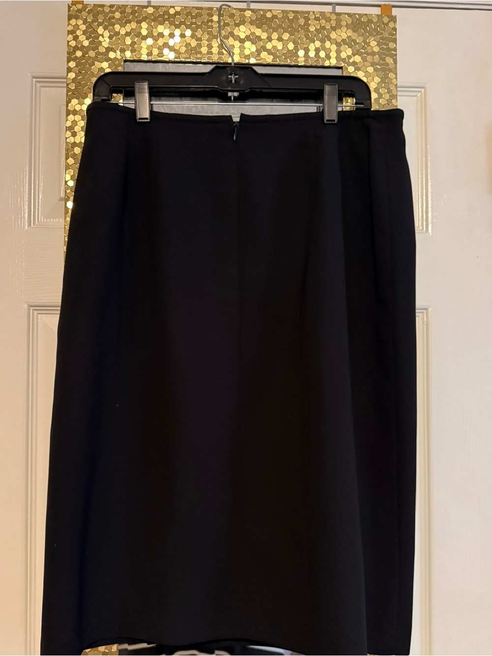 Evan Picone Black Tailored Pencil Skirt